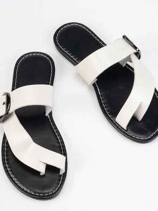 Summer Buckle Toe Clip Sandals Fashion Flat Beach Shoes Casual Comfortable Slides Slippers